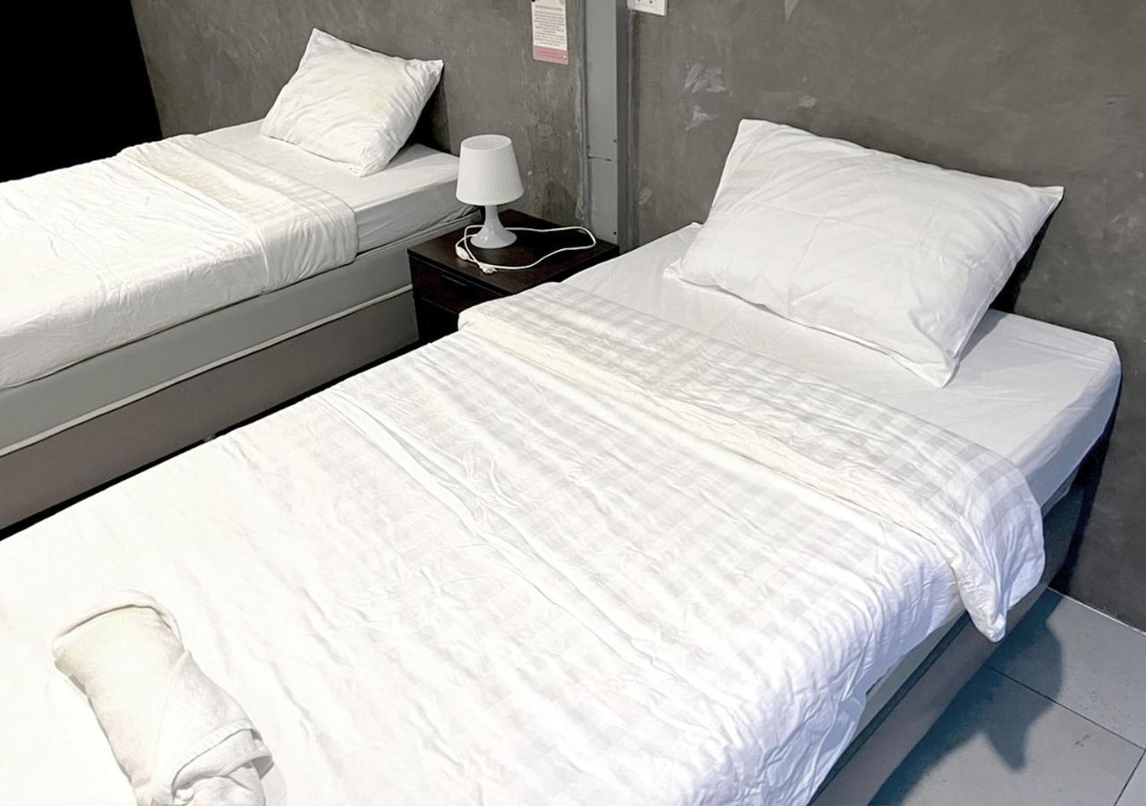 Luck Yimm (adults Only) Hostel Bangkok