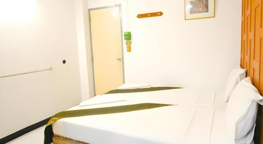 New Siam Hostel *
