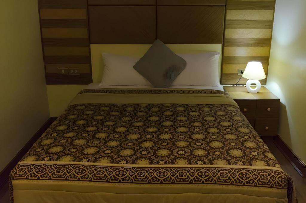 Hotel Town In Town Gardent 3*