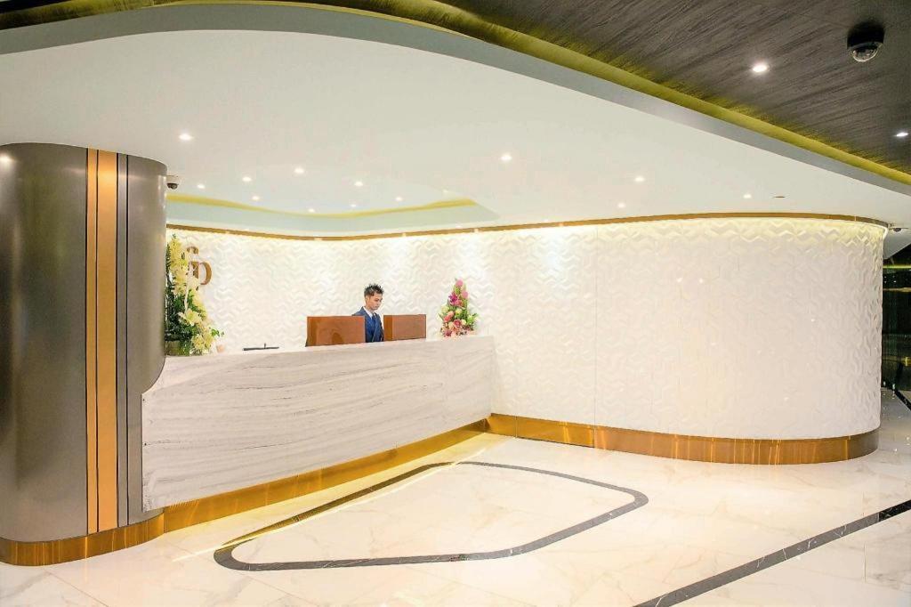 First Pride Hotel Bangkok
