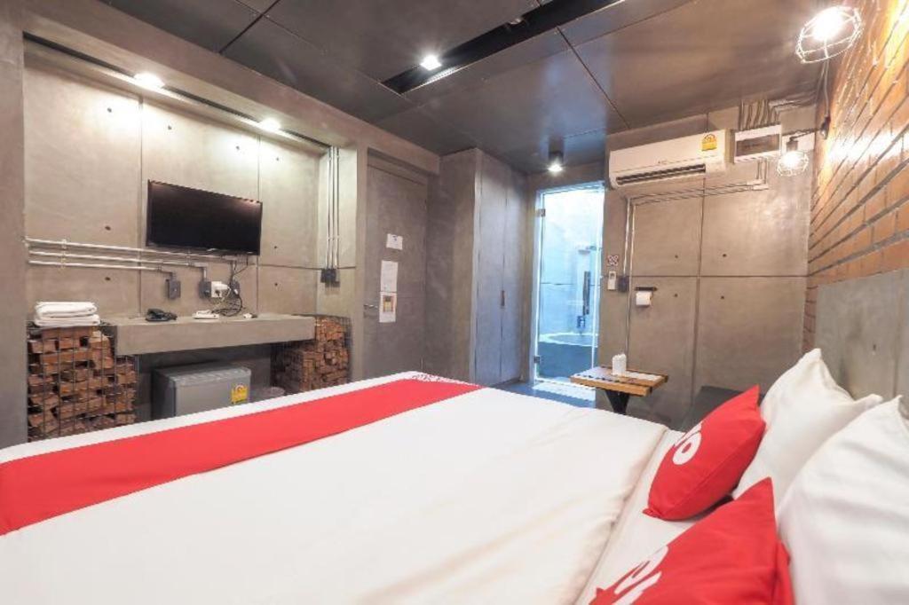 Hotel Oyo 75368 Demadre