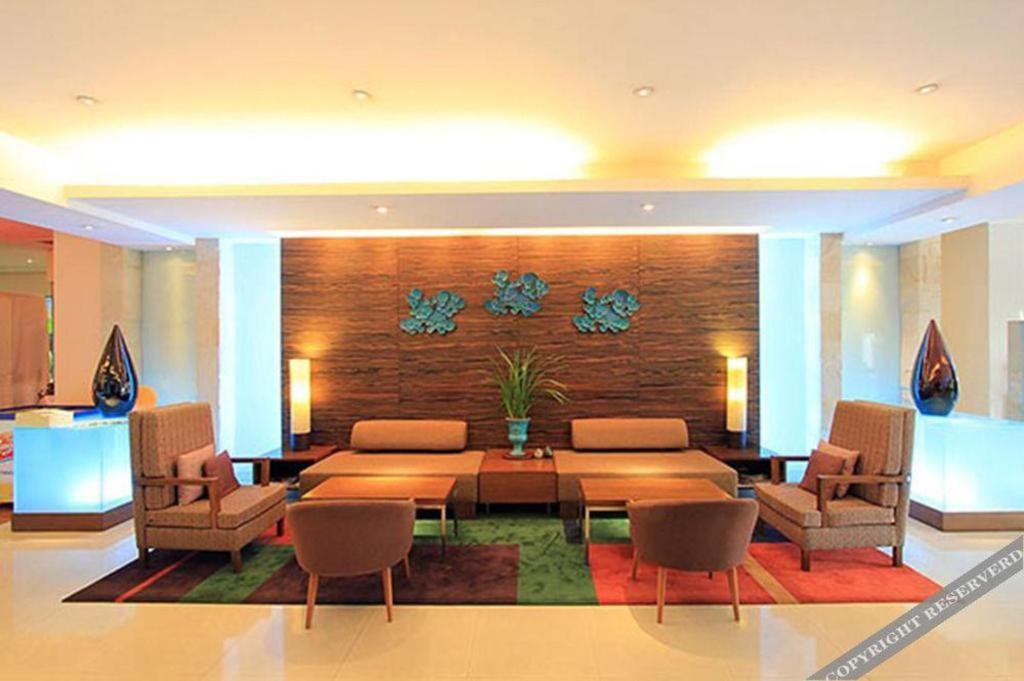 St. Hotel