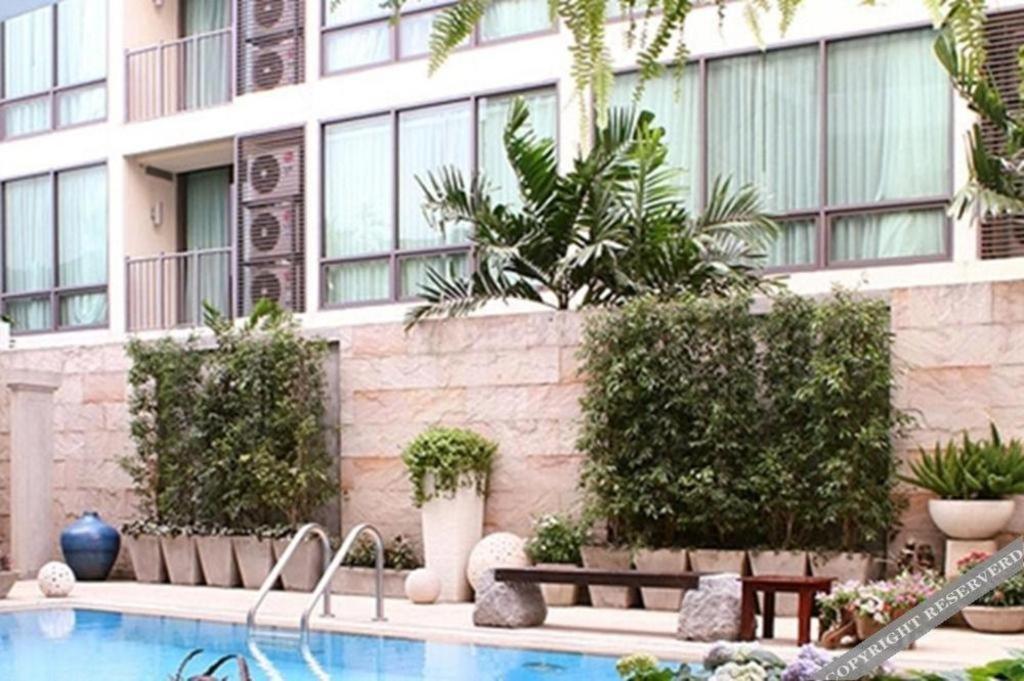 Hotel St. 3*