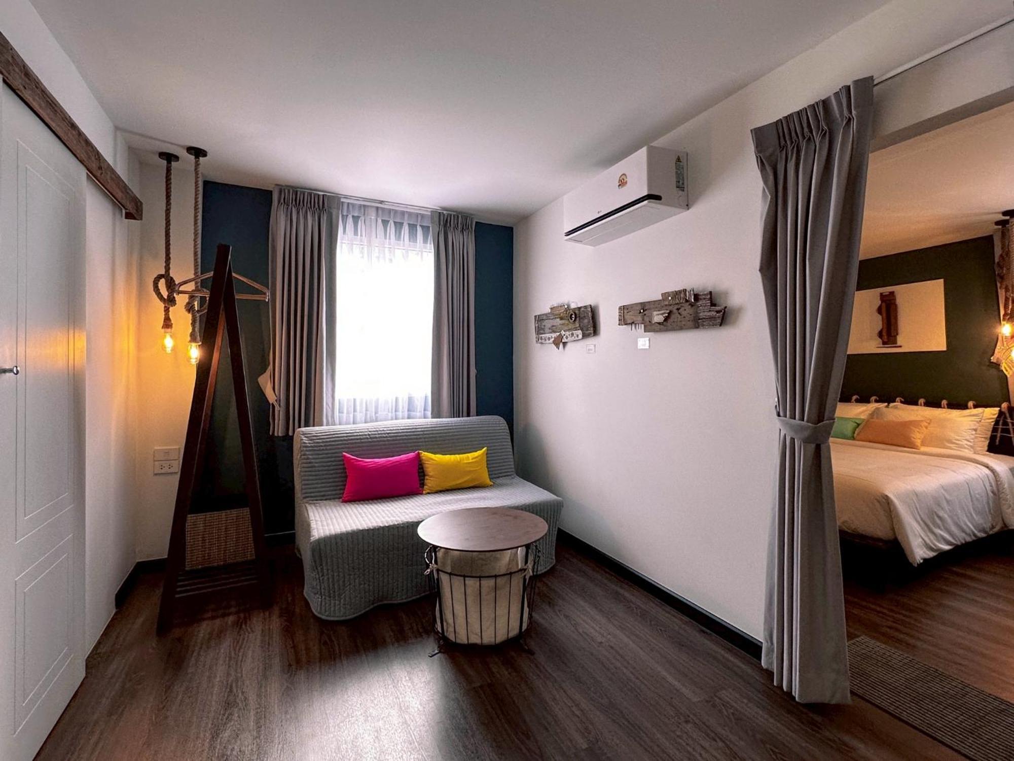 Belivin'98 Sense Of Pier Sathon Aparthotel Bangkok