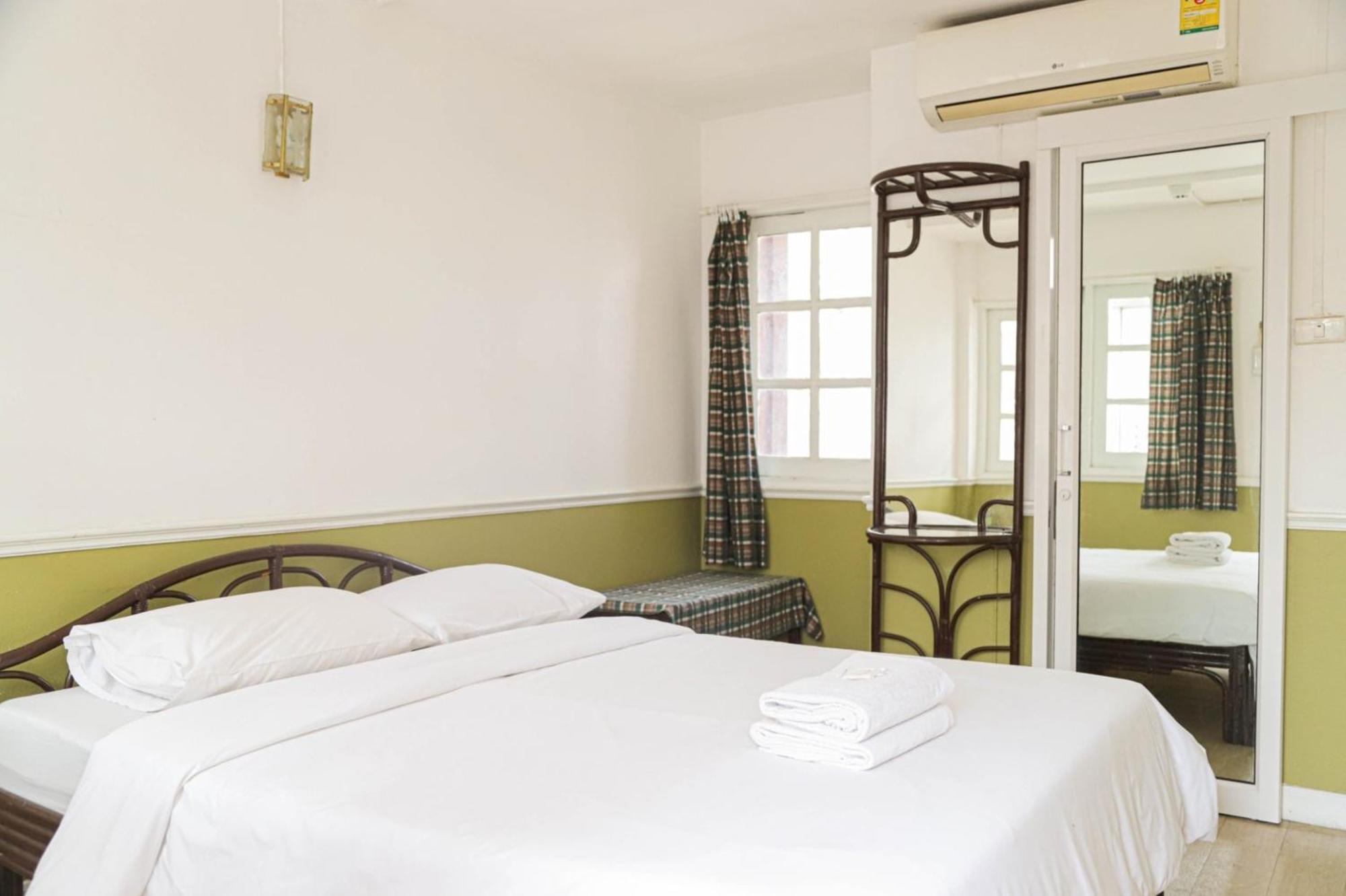 Hotel White Bangkok