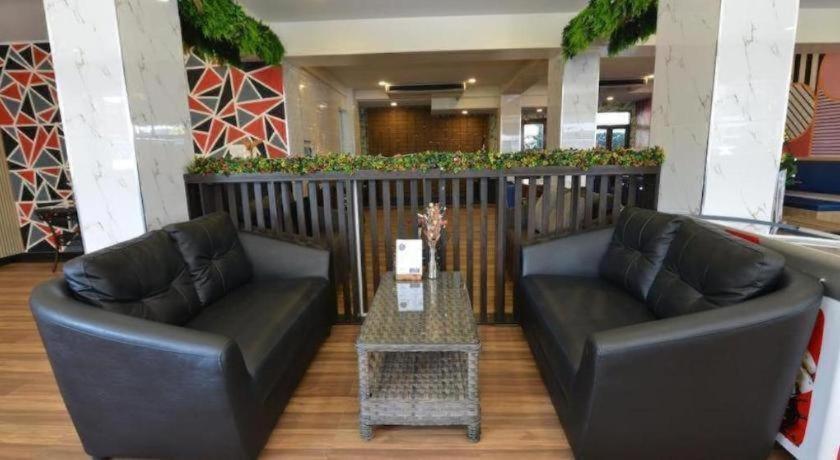 Hotel Station 203