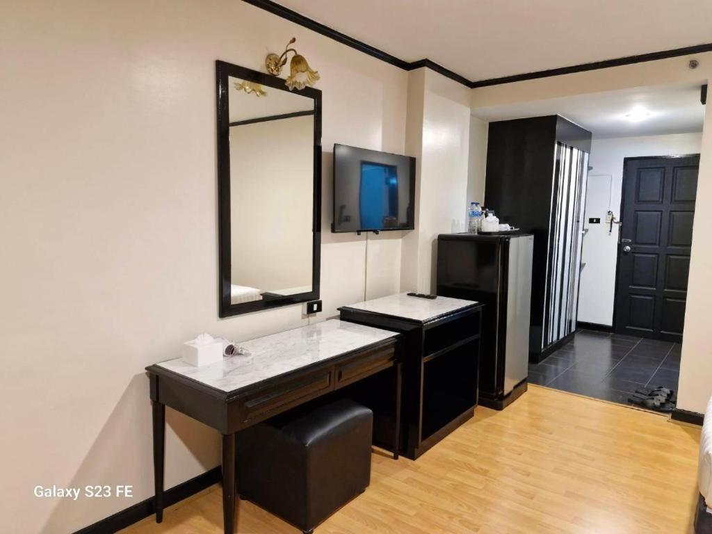 Hotel Town In Town Gardent 3*