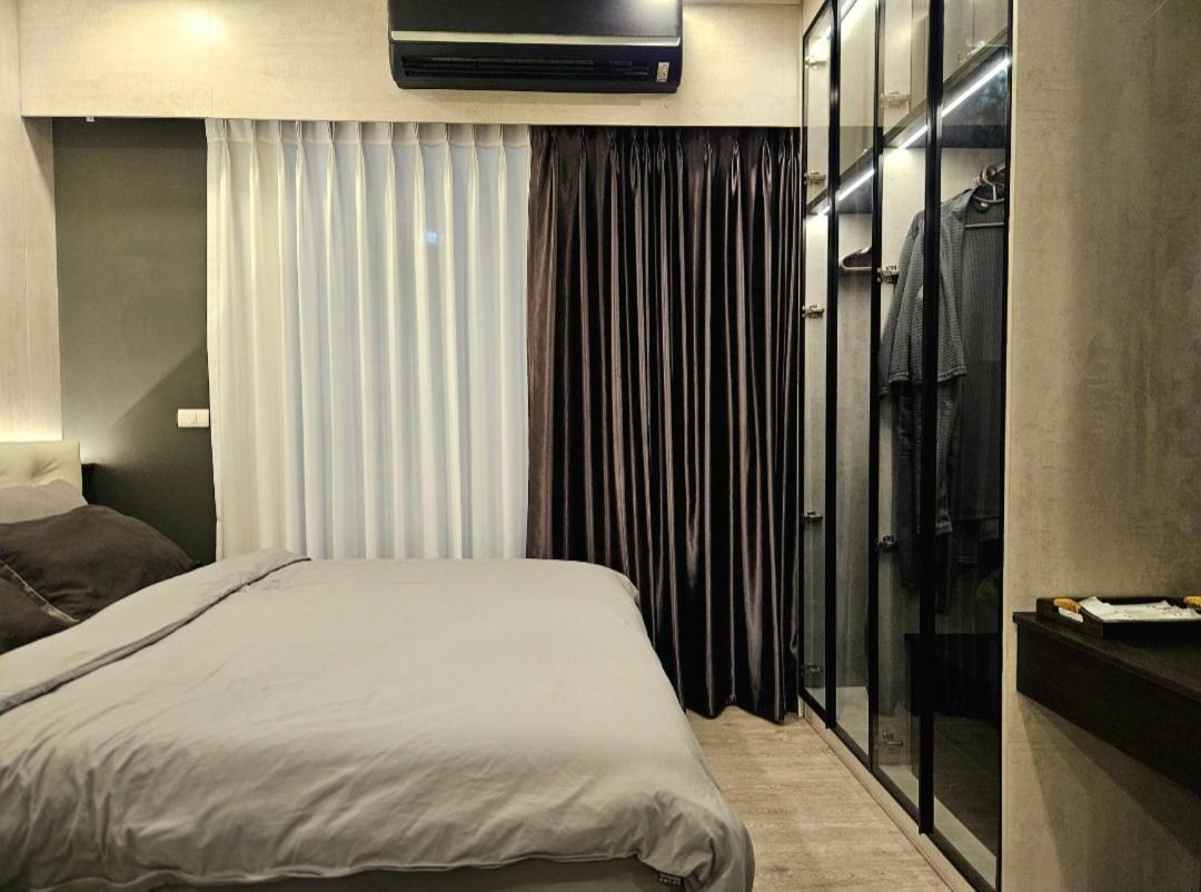 Free Airport Pick Up ! 12th Floor Cozy Room, 5 Mins Walk To Iconsiam & Bts