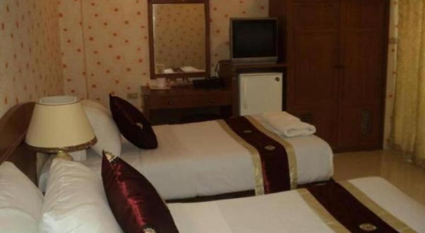 Hotel Chaleena Princess