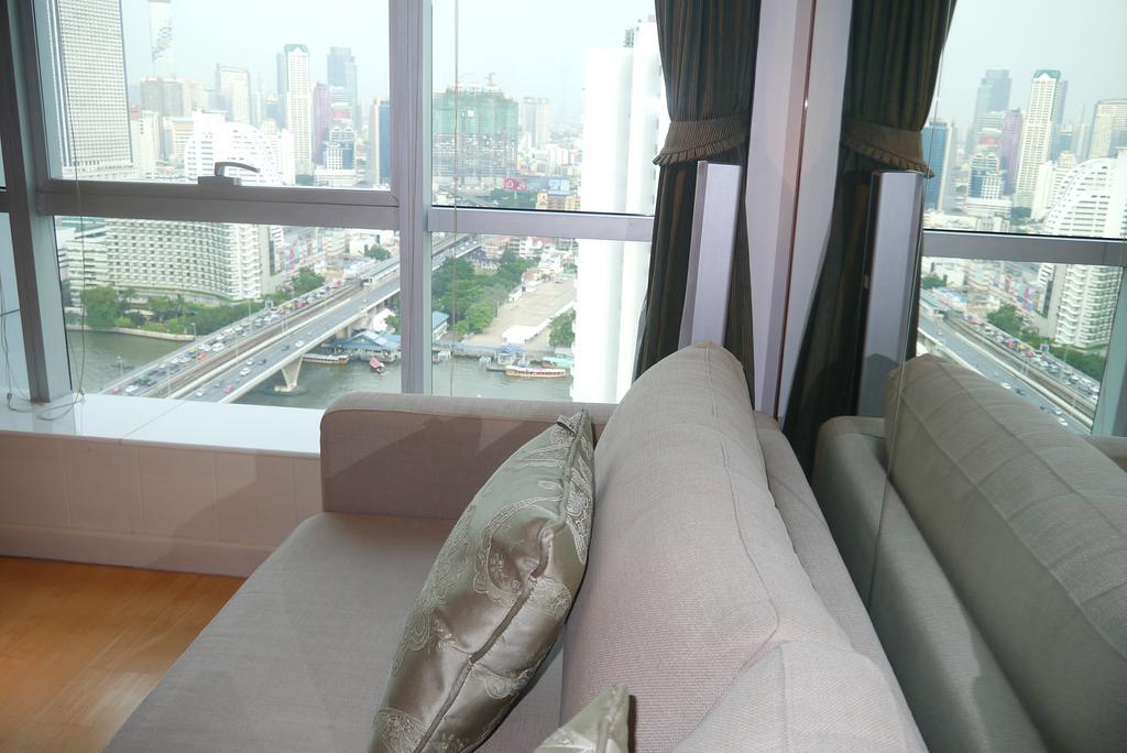 Riverside Apartment Bangkok