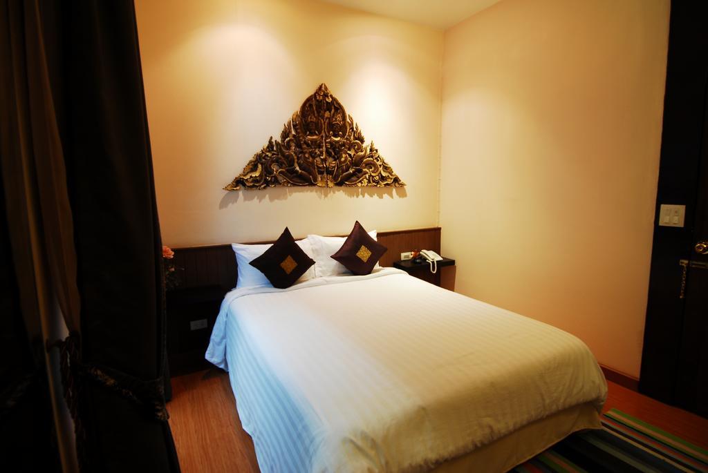 Coral Grand Place 3*