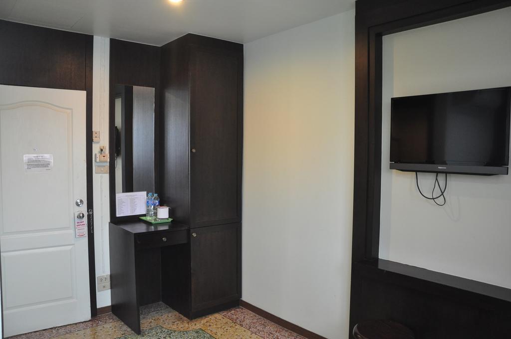 Guest house Thara House 2*