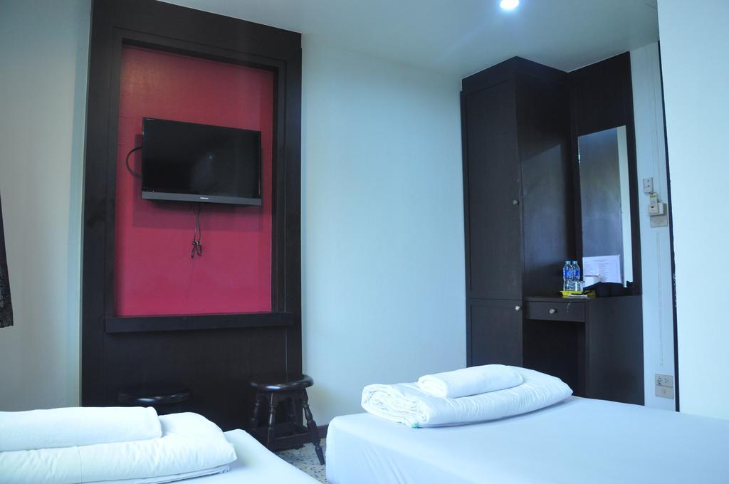 Guest house Thara House