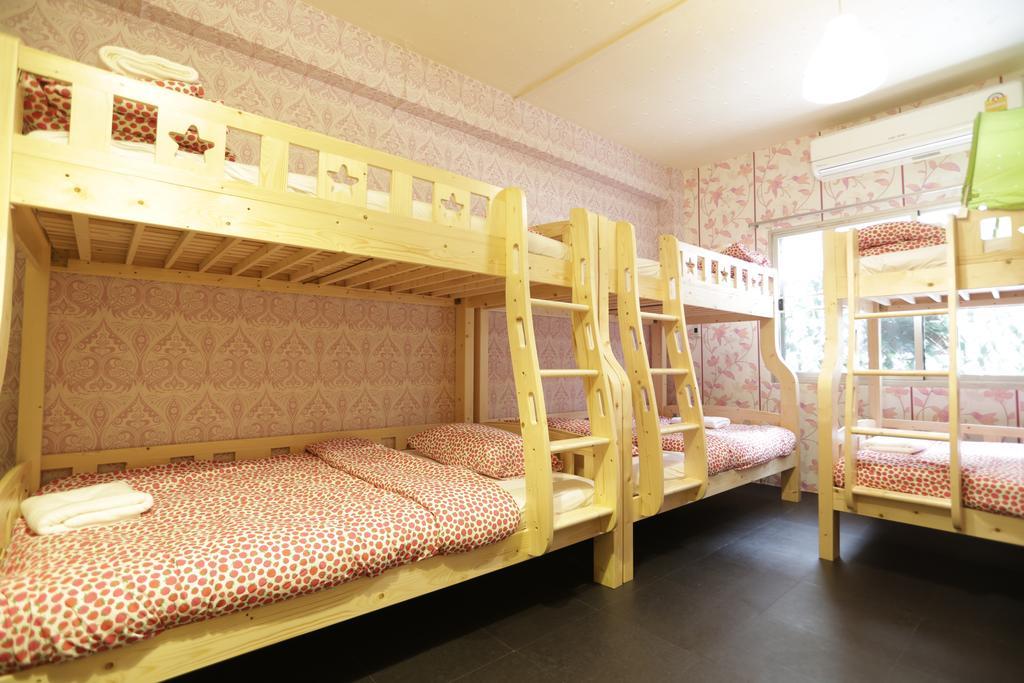 Hostel Tiger Lily Bangkok