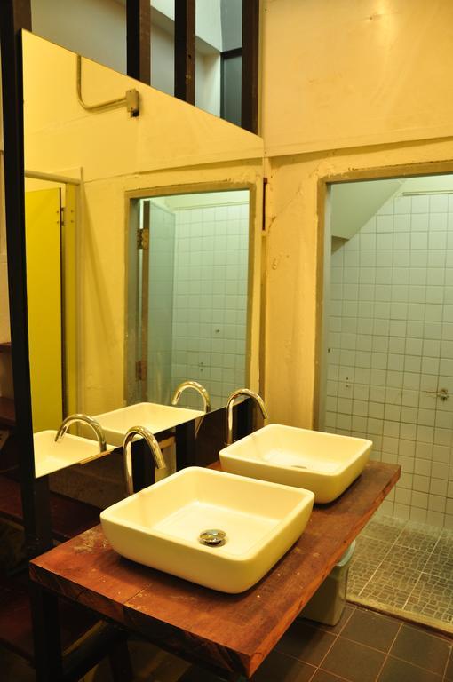 Sabye Club Hostel *
