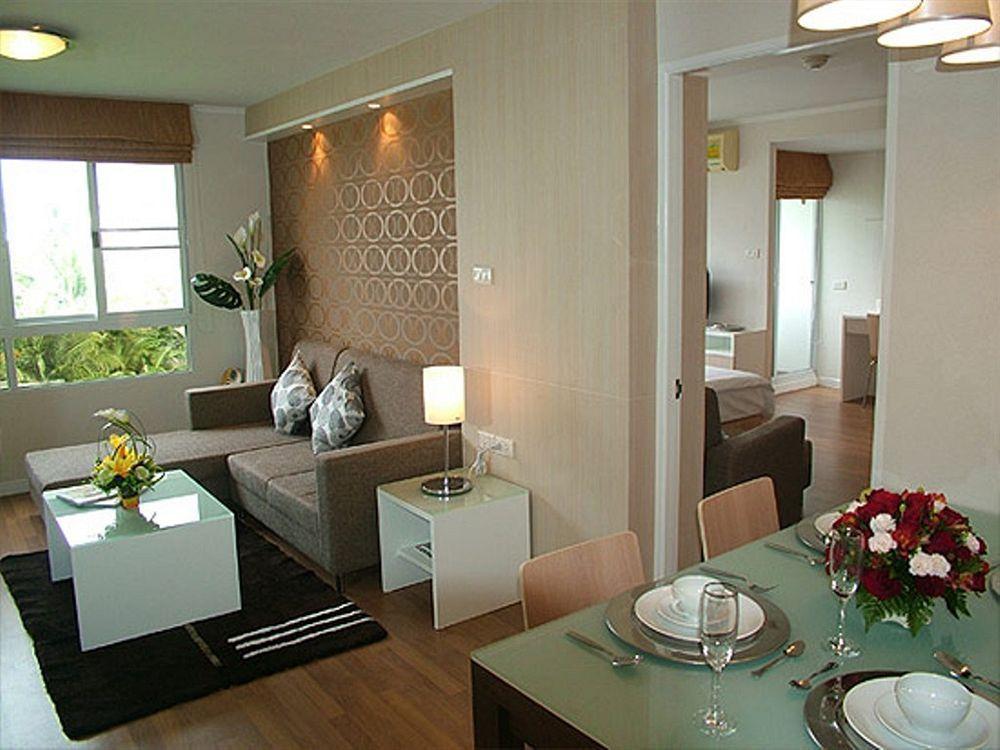 Area Sathorn Apartemen *