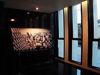 Marigold Sukhumvit Hotel