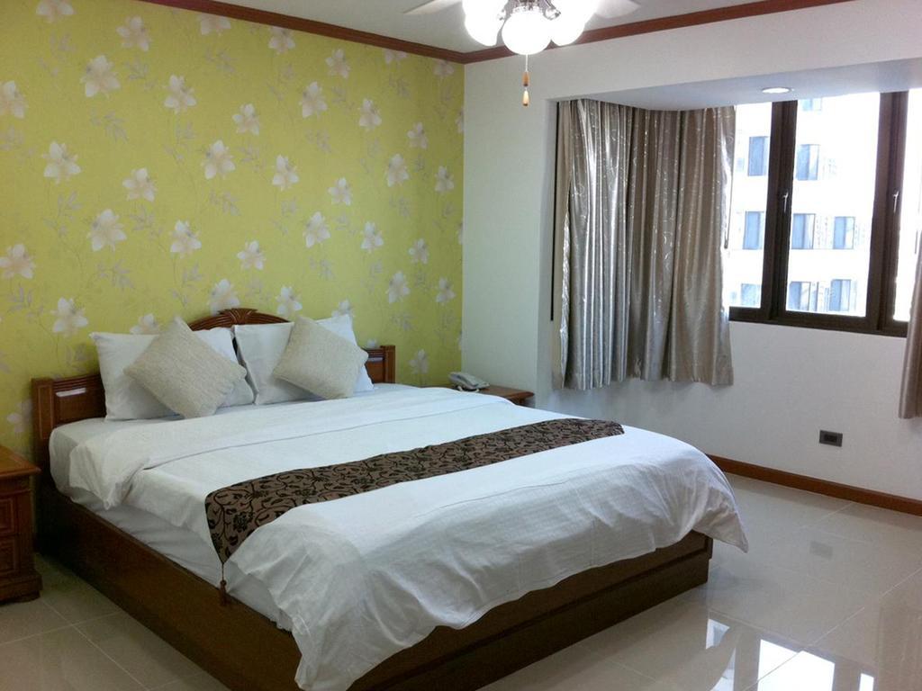 Omni Tower Syncate Suites Hotel 4*