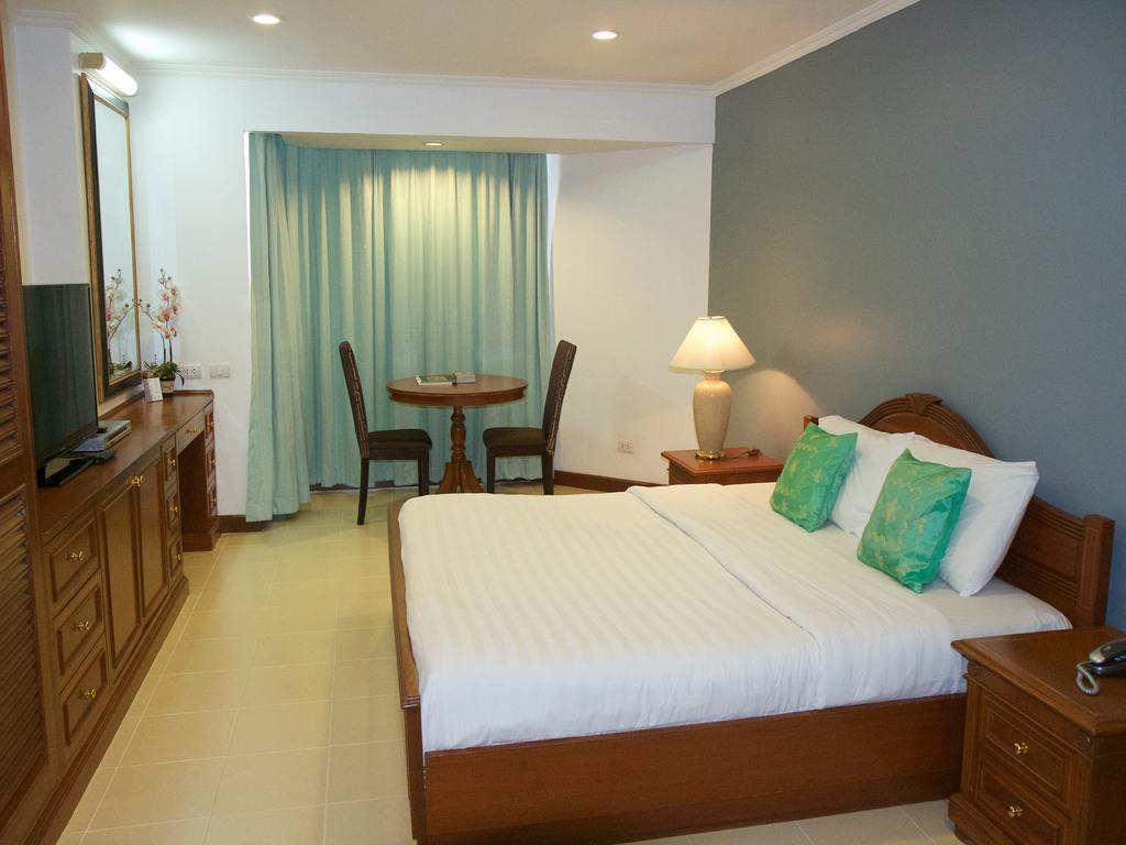 Hotel Omni Tower Syncate Suites