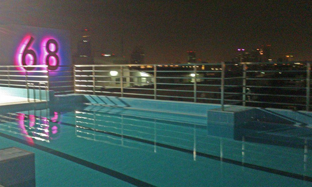 Hotel 68