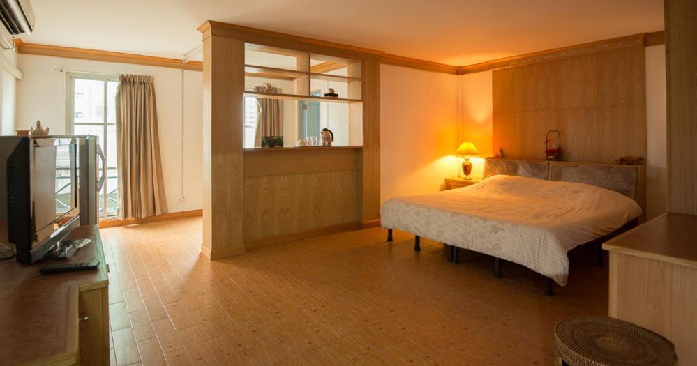 Golden House @ Silom Appartement