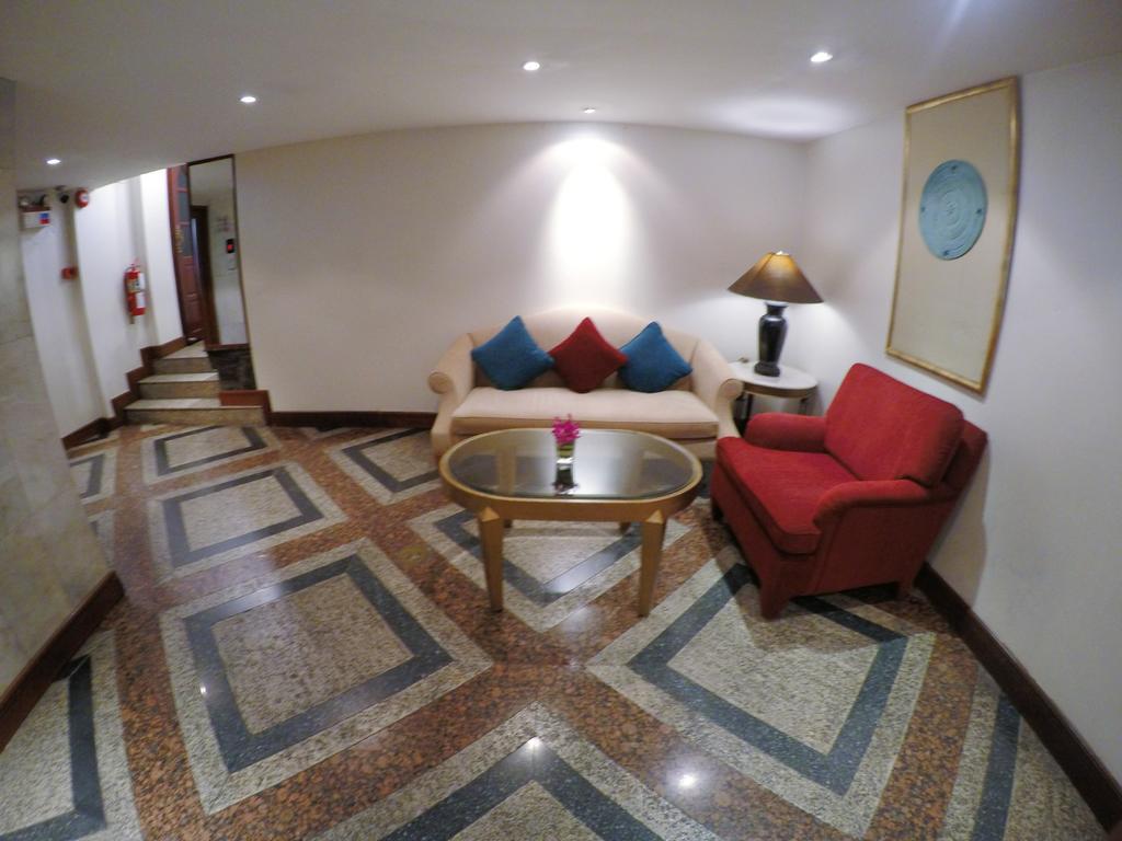 Hotel City
