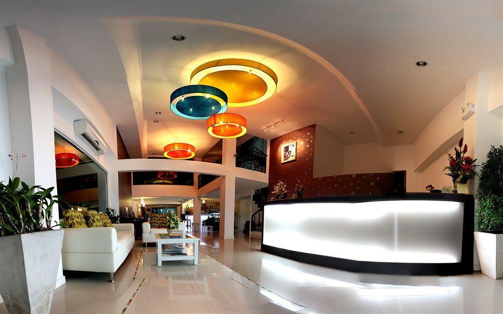 Hostel At Hua Lamphong Bangkok