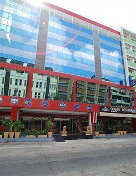 Hotel Pratunam 3*