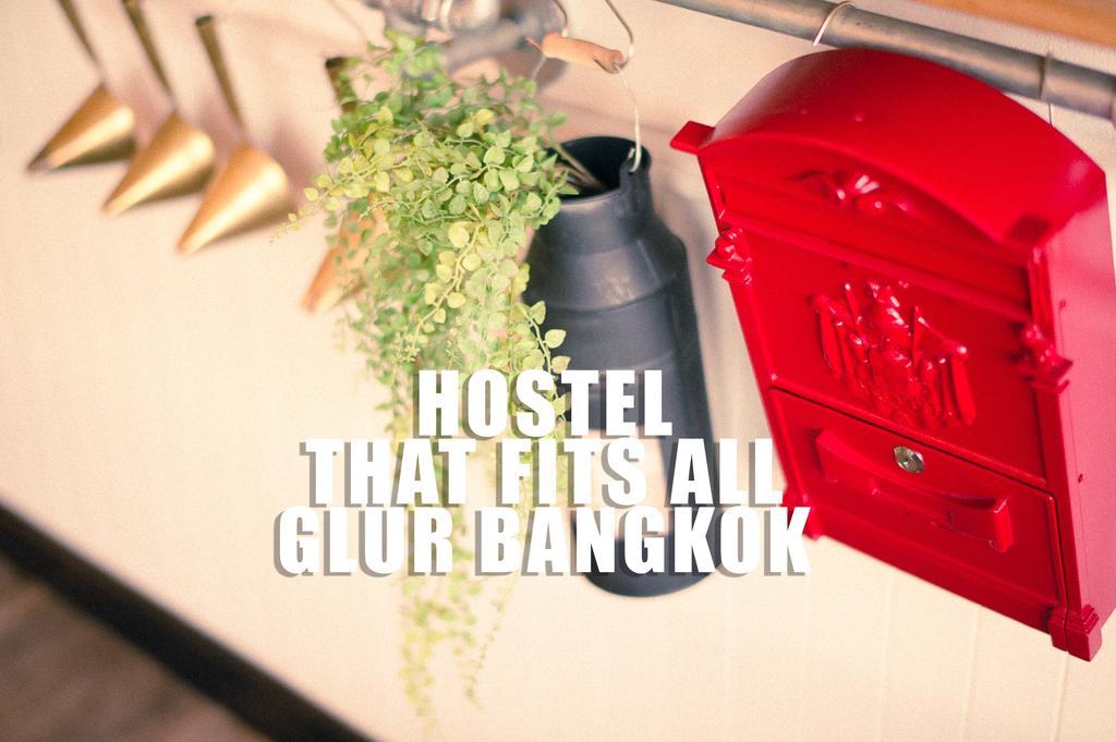 Asrama Glad Bar & Restaurant Bangkok