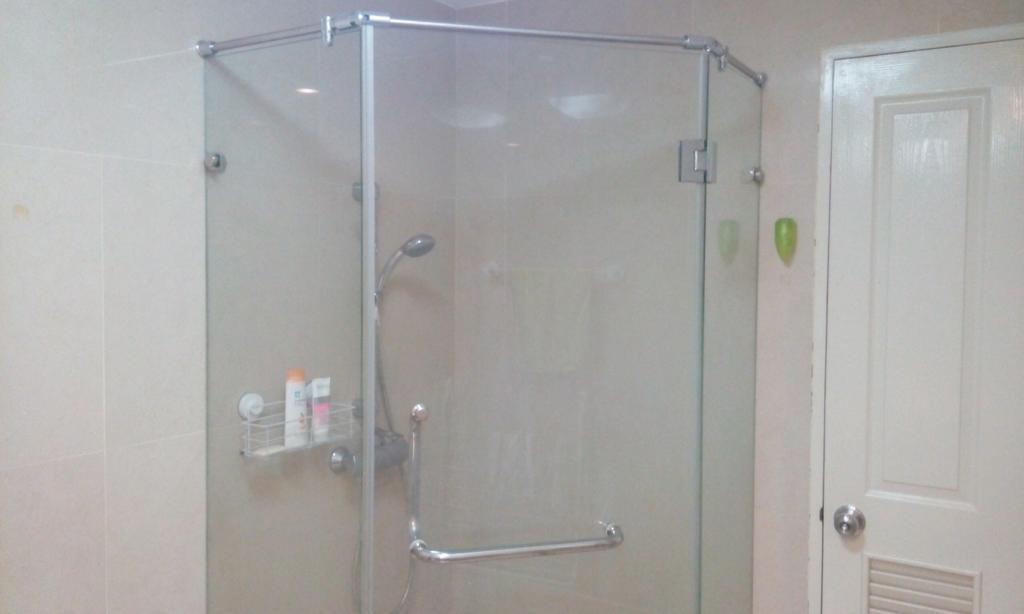 Baan Sathorn Riverfront Apartment