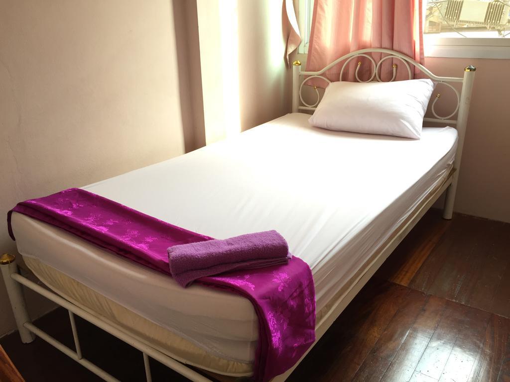Ricos Honey Place Guesthouse 2* Bangkok