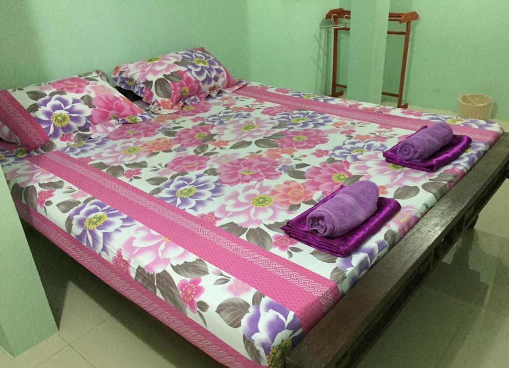 Rumah tetamu Ricos Honey Place Guesthouse