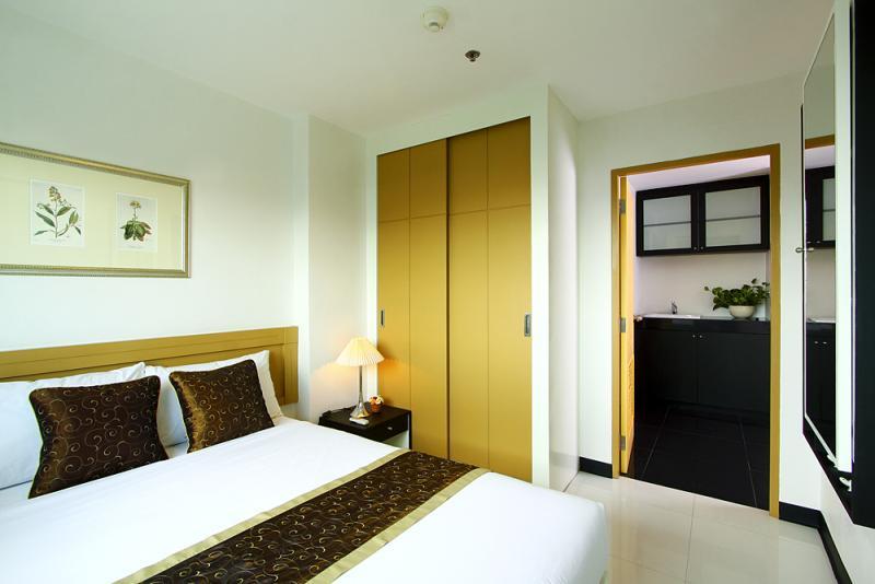 Laurel Bangkok
