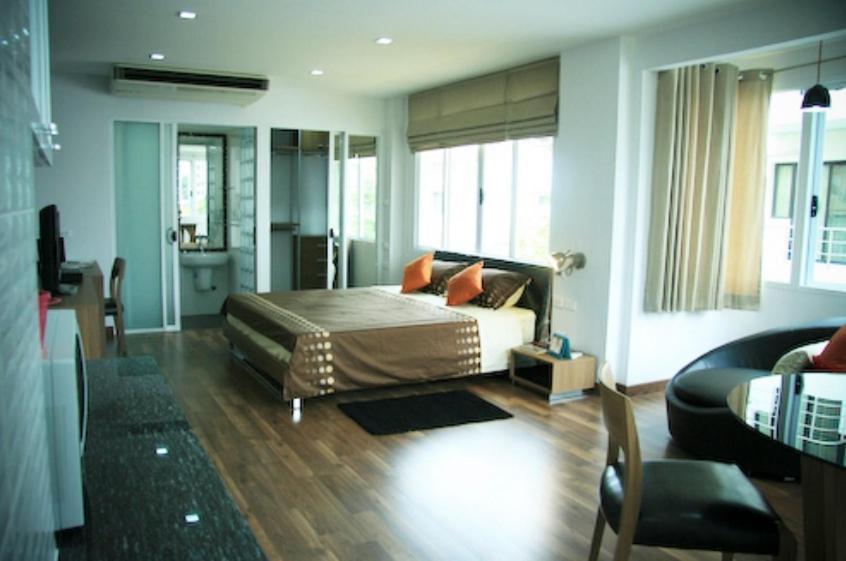 101 Sukhumvit Service Apartment 3*