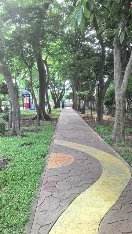 Baan Sathorn Riverfront