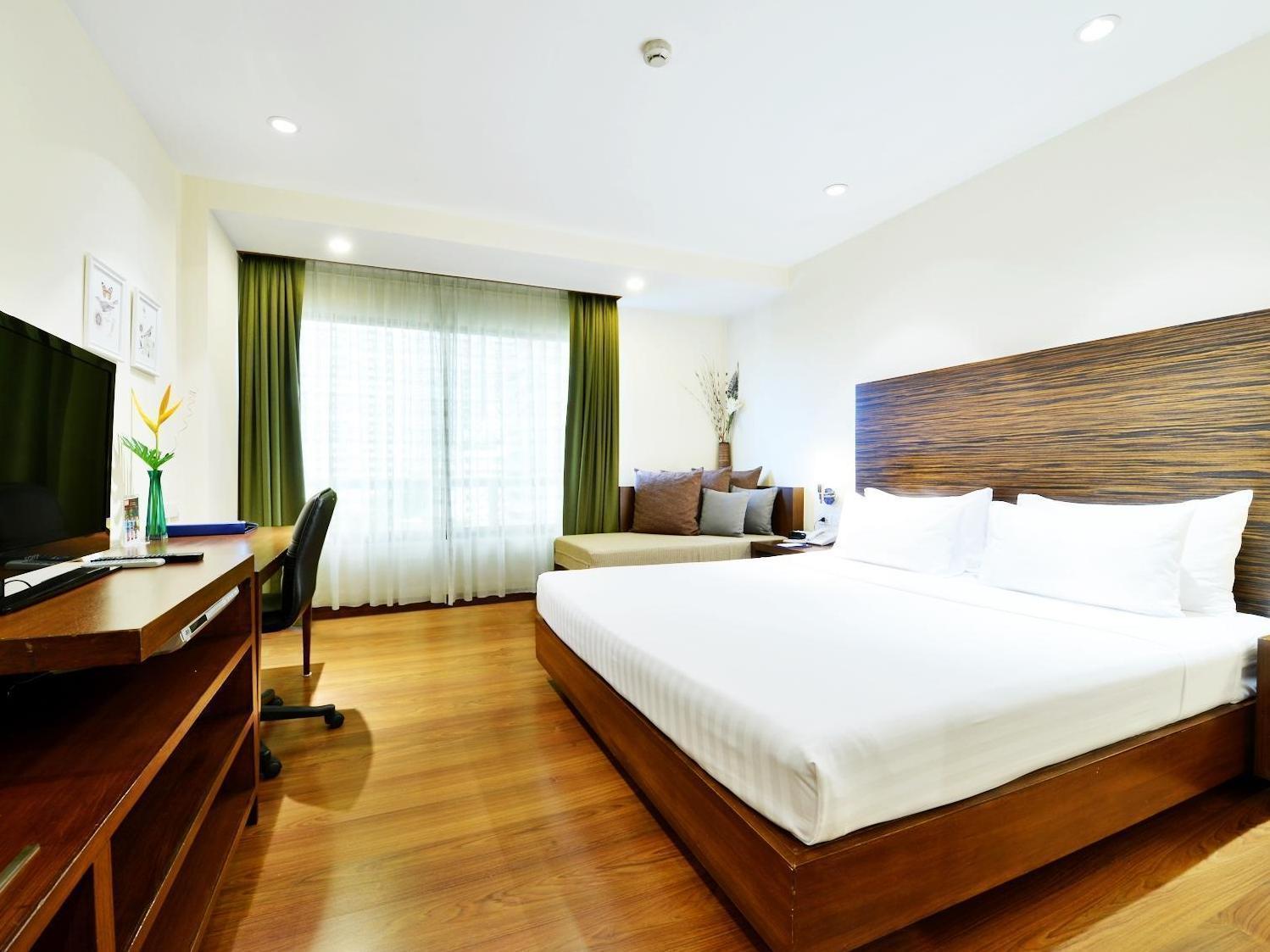 Hotel St. James 3*