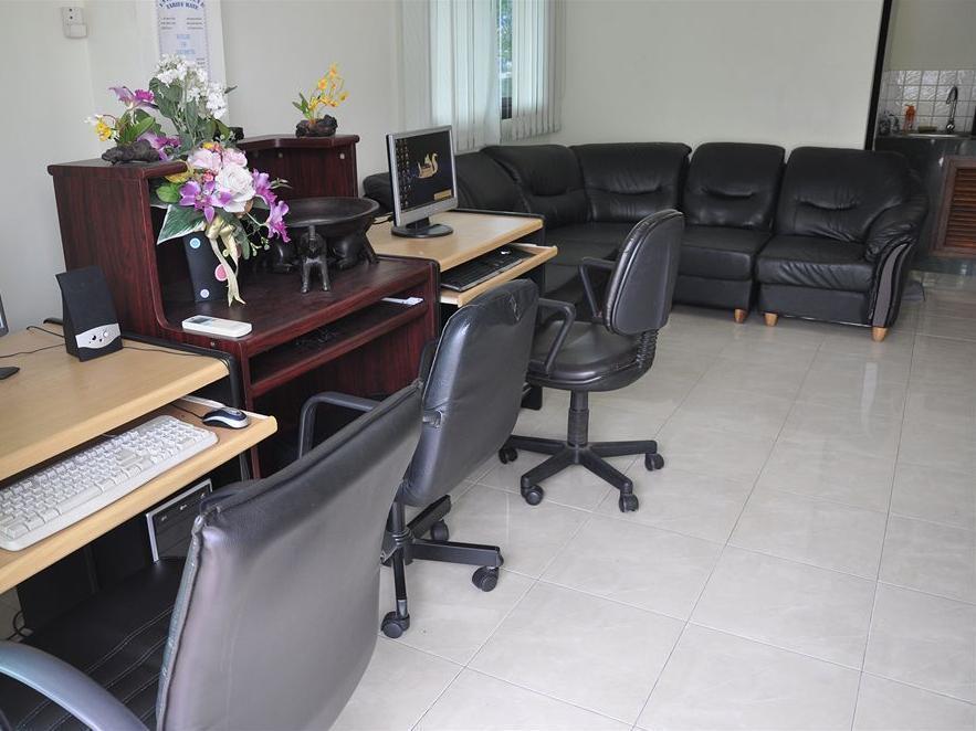 Hotel Silver Gold Garden, Suvarnabhumi Airport 3*