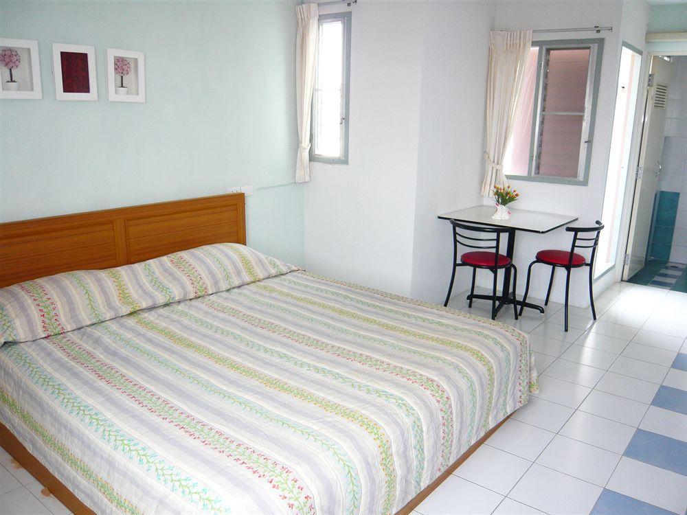 Guest house Thanapa Mansion Bangkok