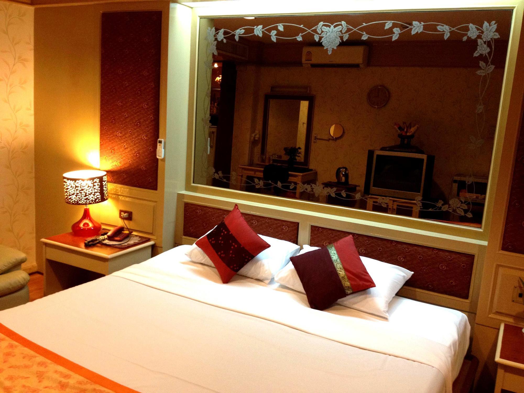 Inn Parkway Bangkok