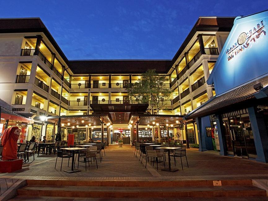 Hotel Baan Chart