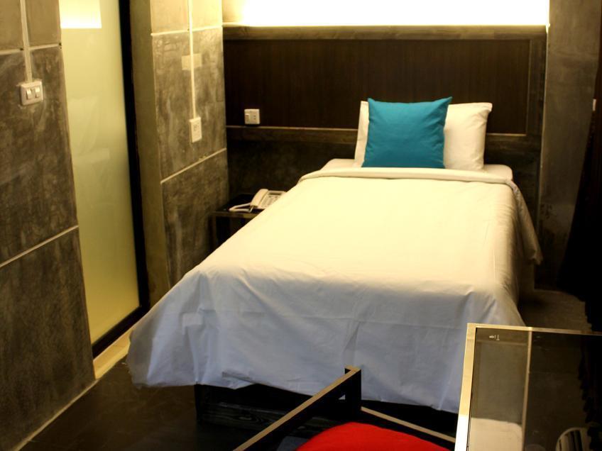 68 Hotel 3*