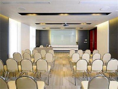 Ibis Sukhumvit 4 3*