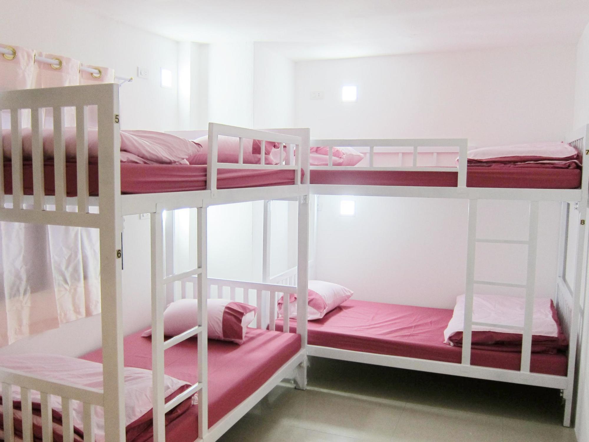 1sabai Hostel Bangkok