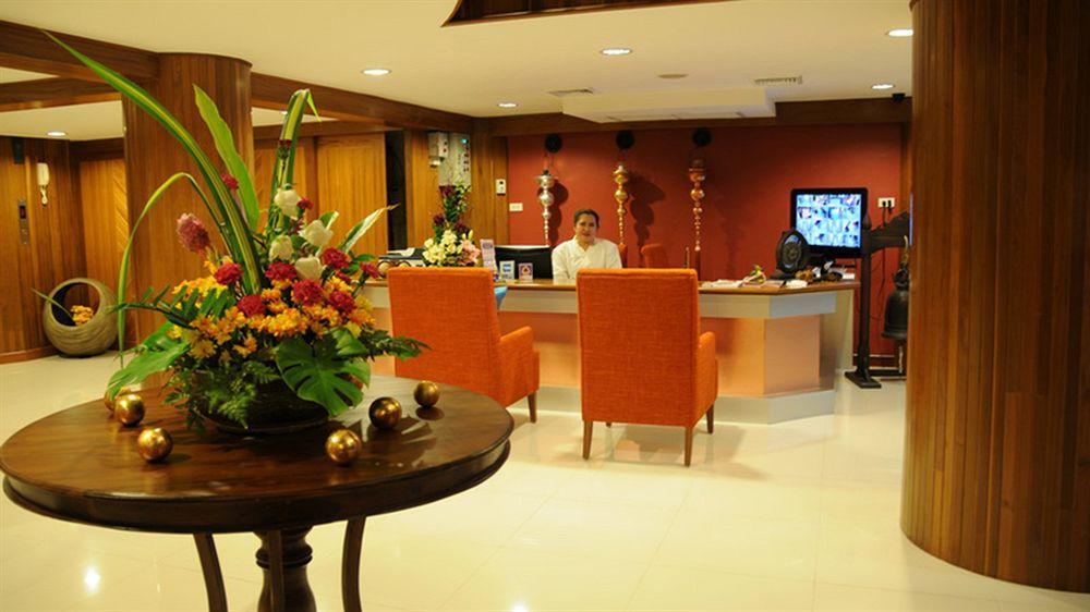 Lullaby Silom Hotel 2*