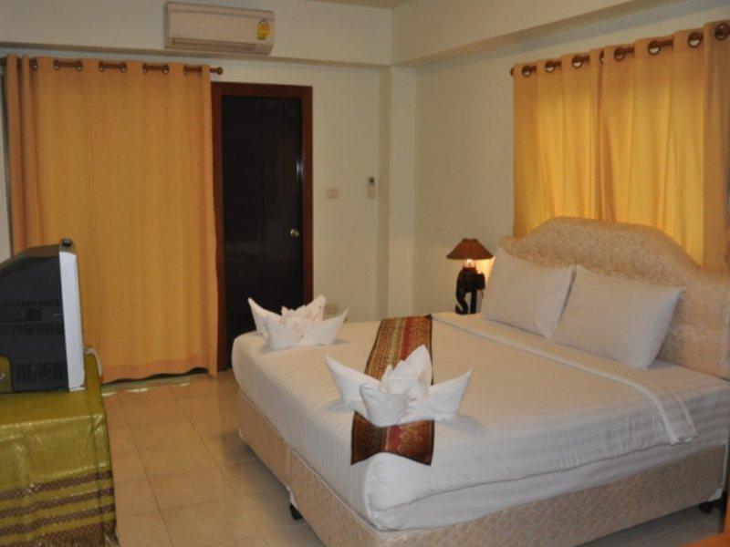 Hotel Silver Gold Garden, Suvarnabhumi Airport Bangkok