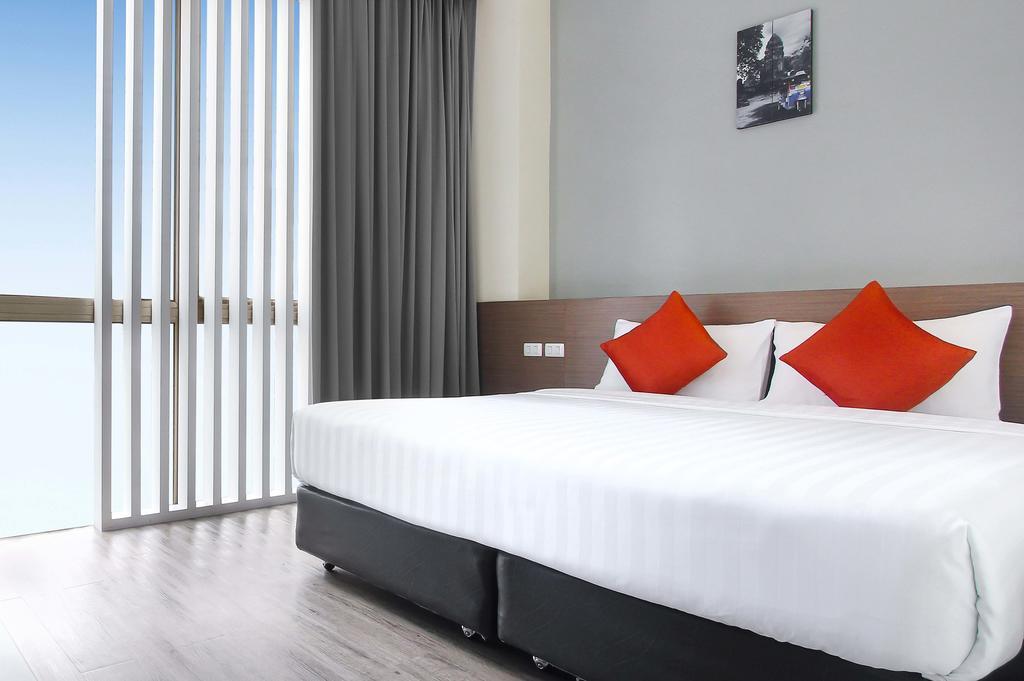 Hotel D Varee Xpress Makkasan Banguecoque