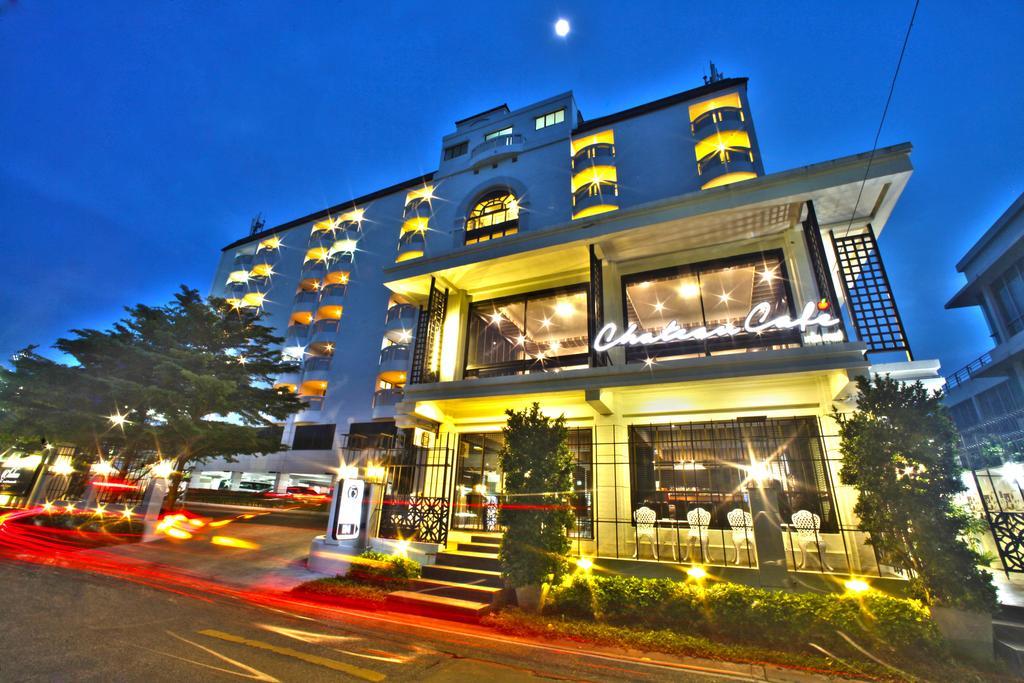 Chateau De Sukhumvit Aparthotel