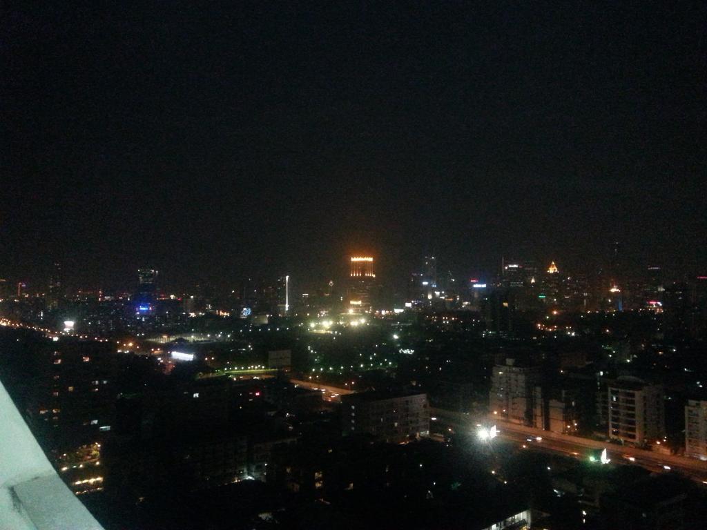 Apartment Omni Tower Sukhumvit Nana By Compass Hospitality *