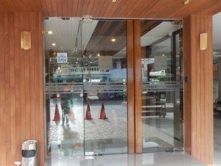 The Rest Prachachuen Hotel 3*