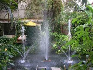 Aparthotel House By The Pond Bangkok